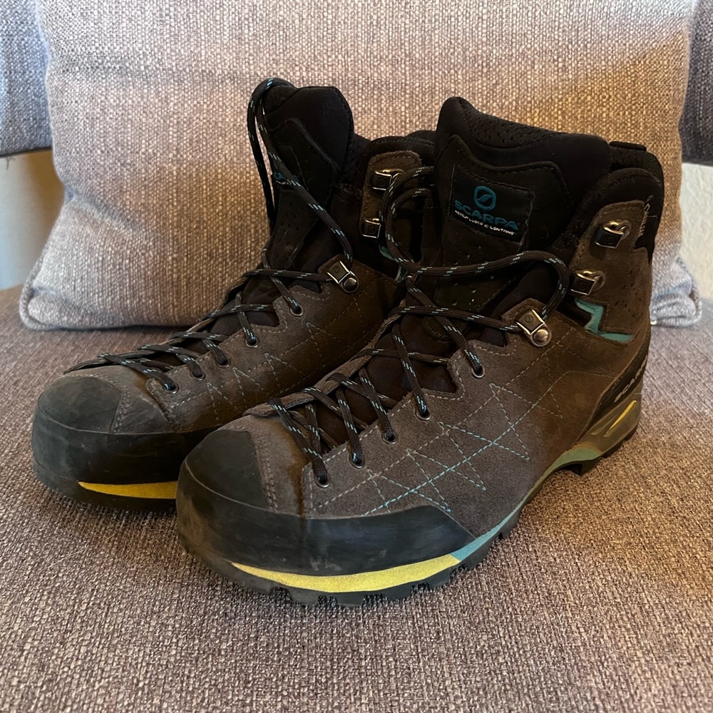 SCARPA ZODIAC PLUS GTX BACKPACKING BOOT SIZE 9 EU 41